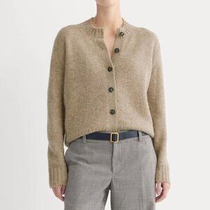 Everlane The Crew Cardigan in Alpaca in Dark Heathered Camel, Size Medium